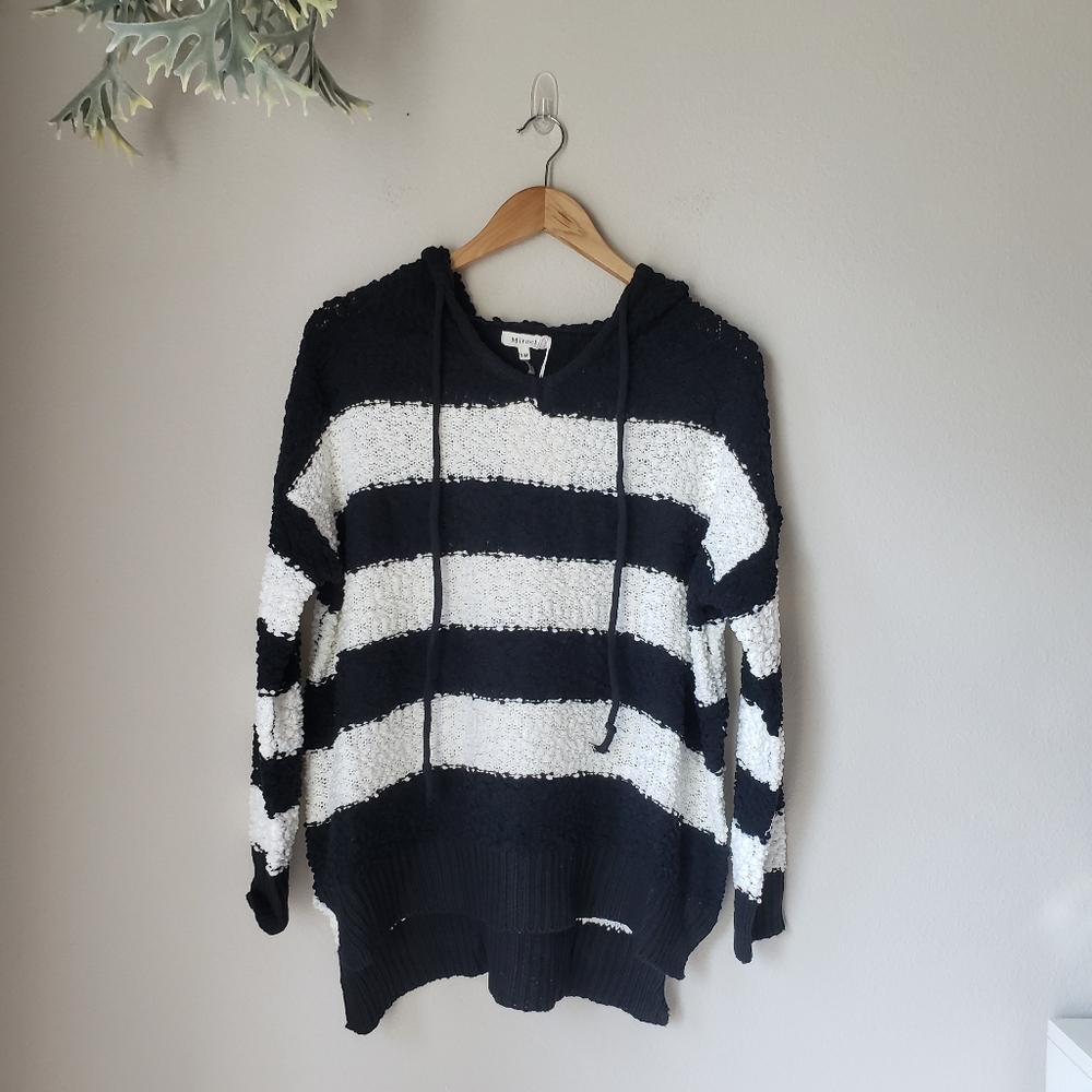 Hooded Striped High-low Knitted Pullover Sweater - Picture 9 of 10